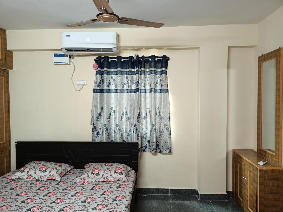 Advik Homestays Tirupati Exterior foto