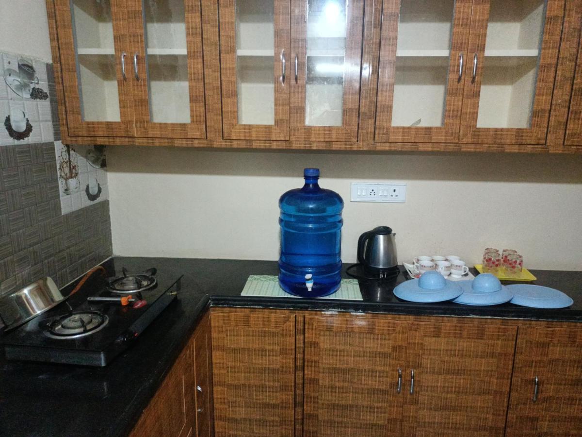 Advik Homestays Tirupati Exterior foto
