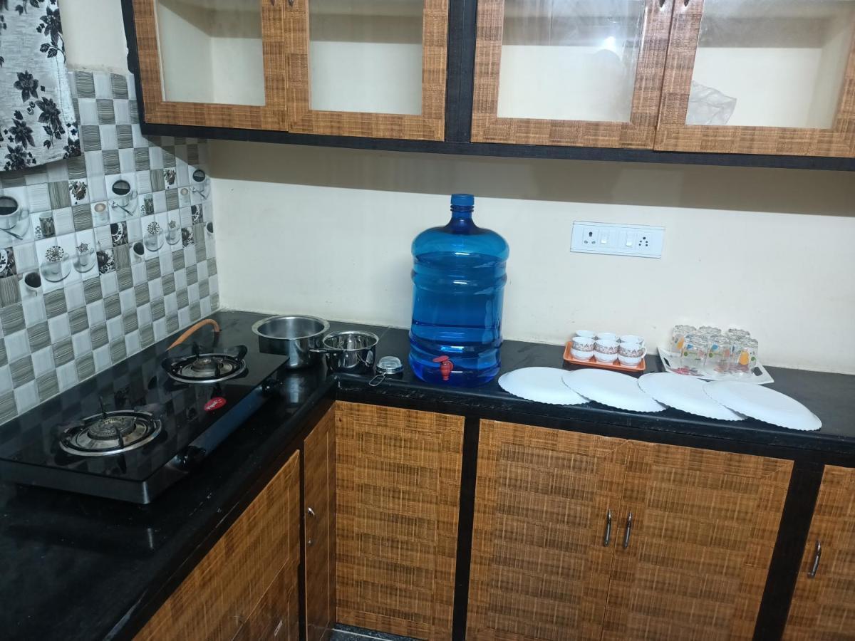 Advik Homestays Tirupati Exterior foto